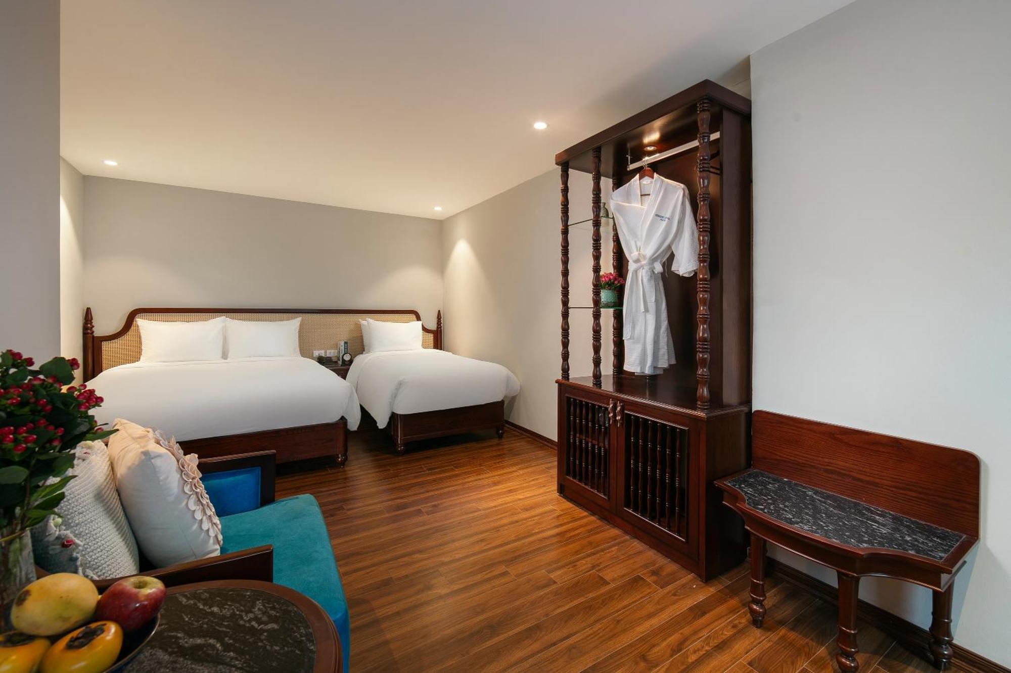 Serene Central Hotel Ханой Экстерьер фото